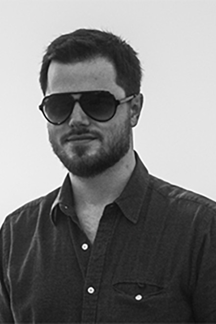 Karel van Bellingen backdrop