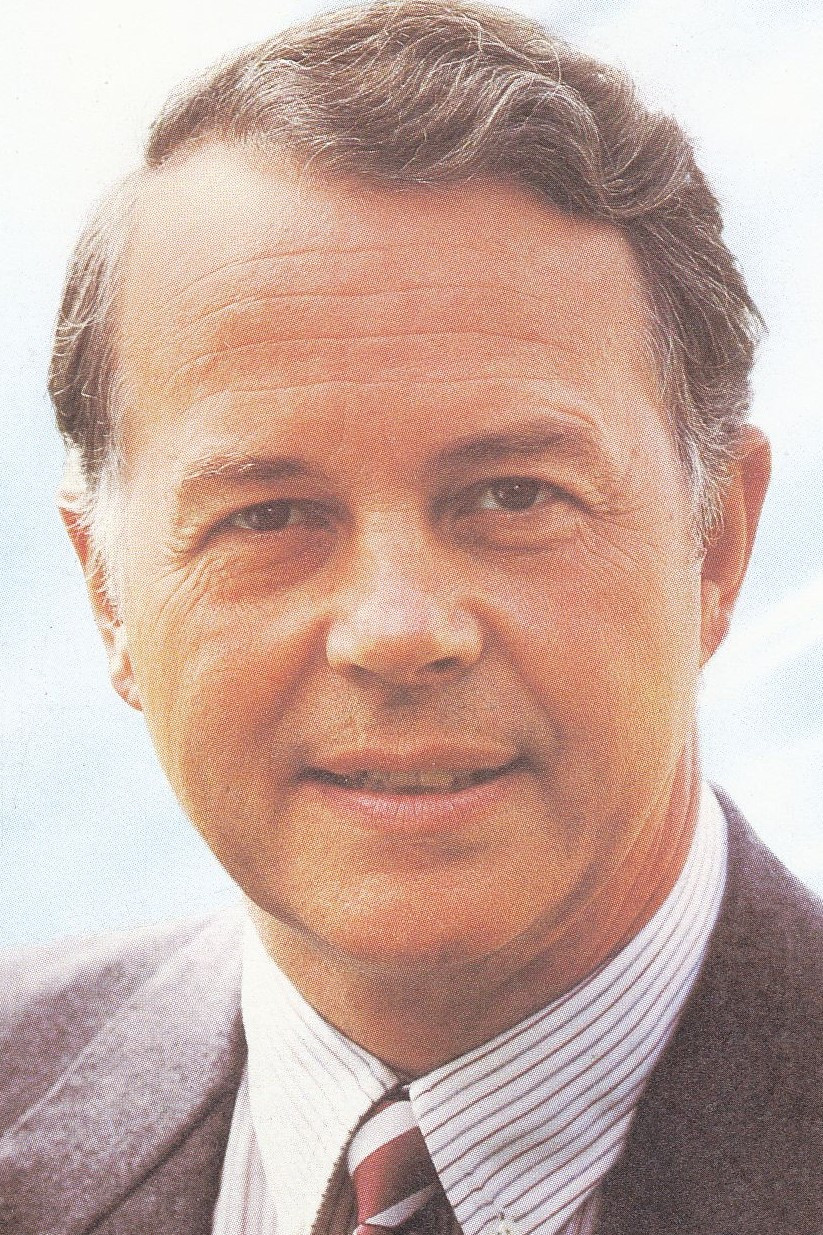 Ernst Albrecht backdrop