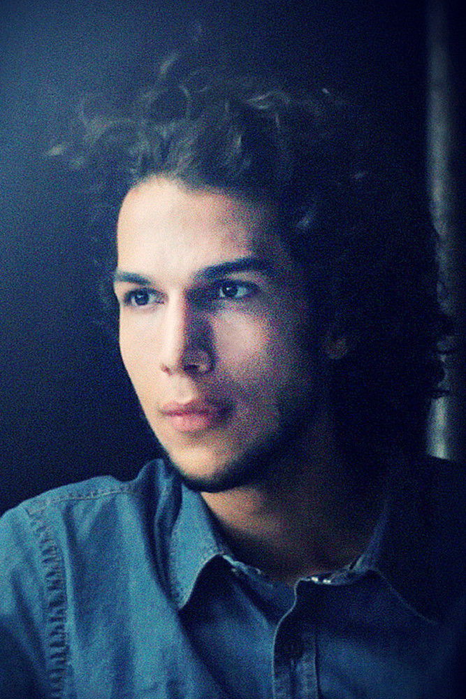 Eduardo Moraes backdrop