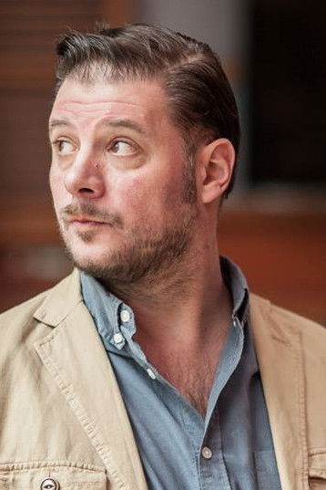 Andrei Cretulescu backdrop