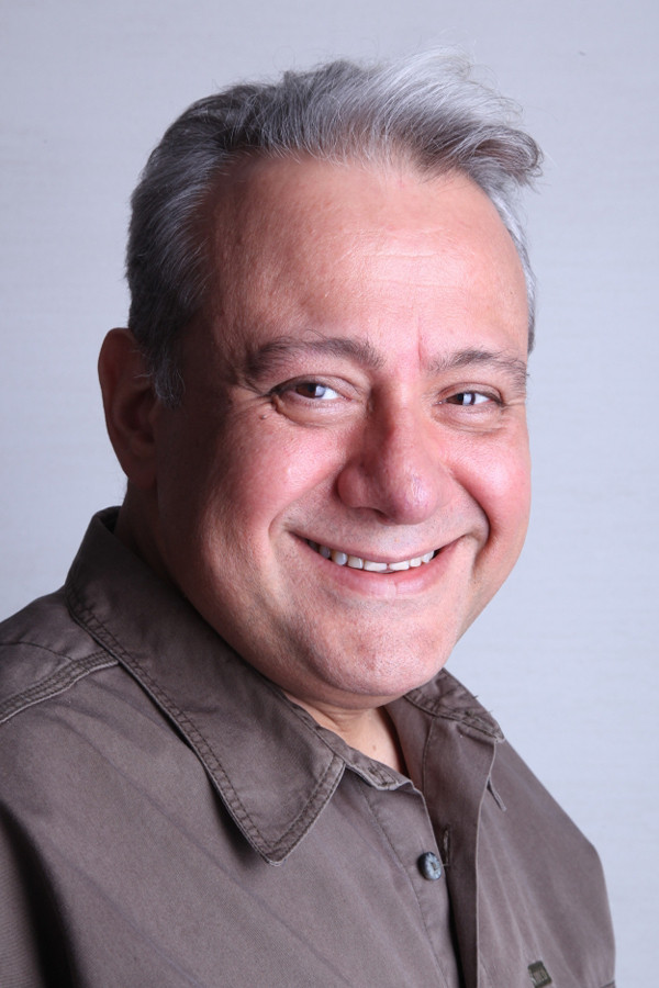 Engin Alkan backdrop