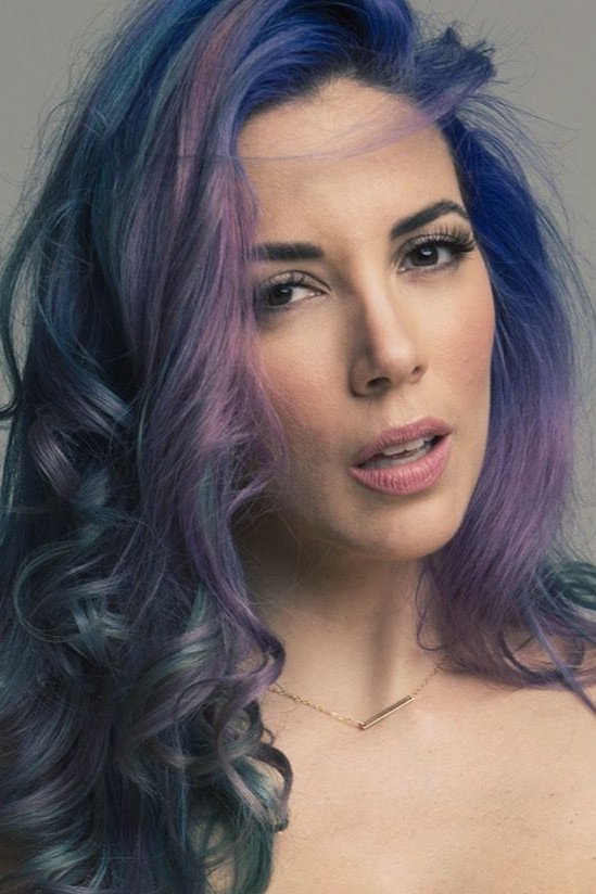 Jelena Jensen backdrop