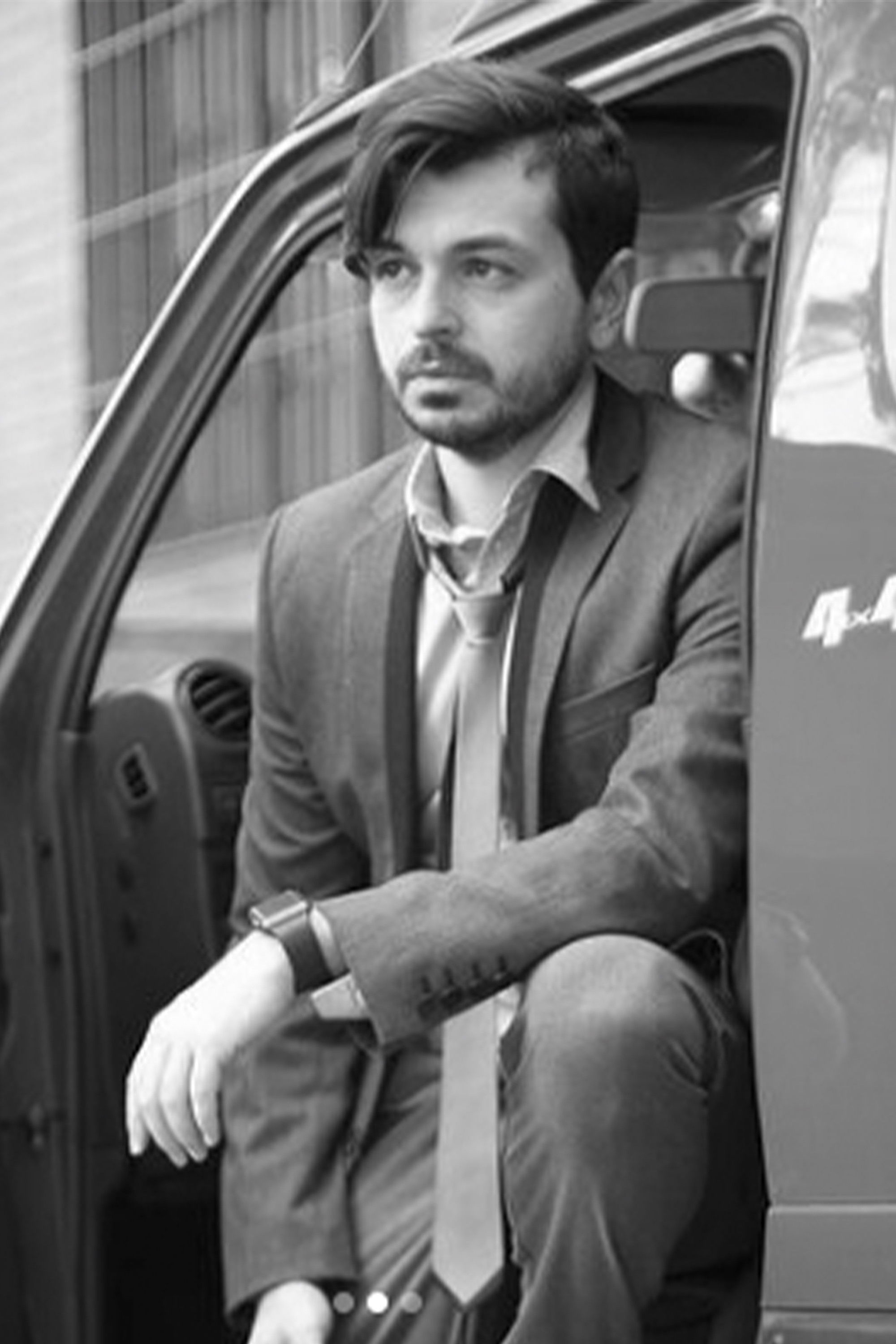 Leandro D'Errico backdrop