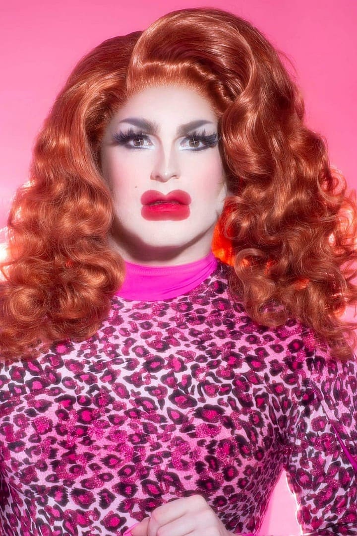 Ninny Nothin backdrop