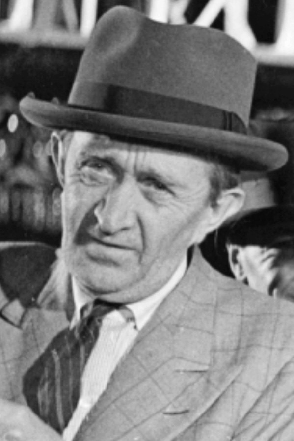 Uno Larsson backdrop