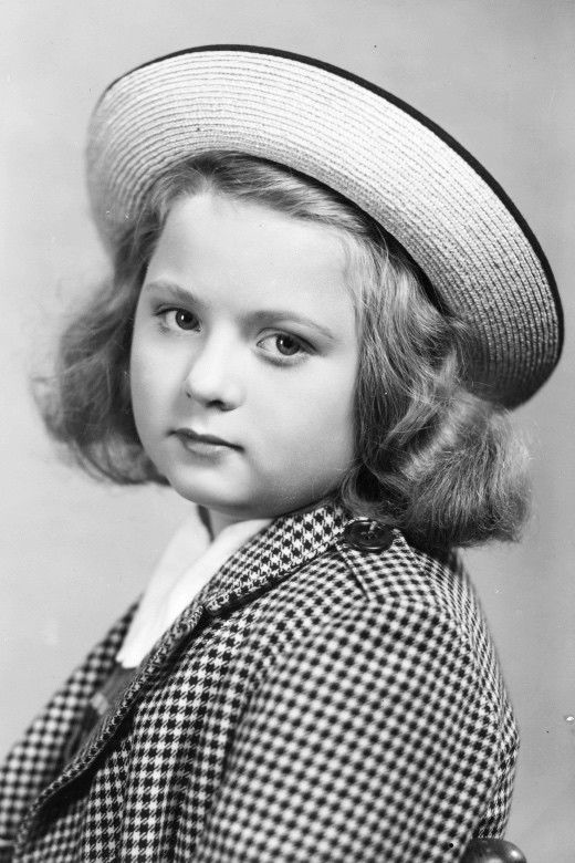 Gun-Mari Kjellström backdrop