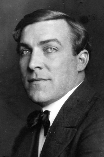 Adolf Niska backdrop