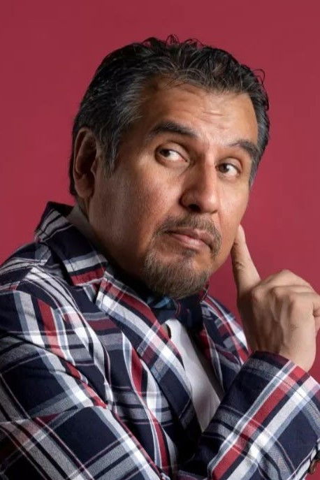 Carlos Alcalde backdrop