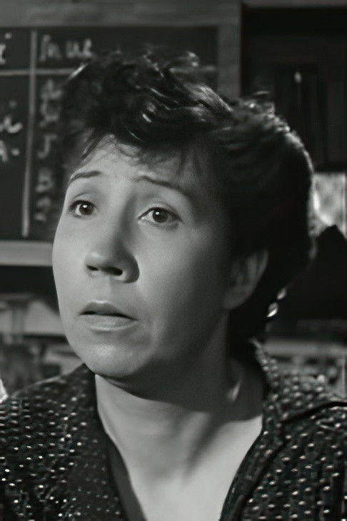 Denise Carvenne backdrop