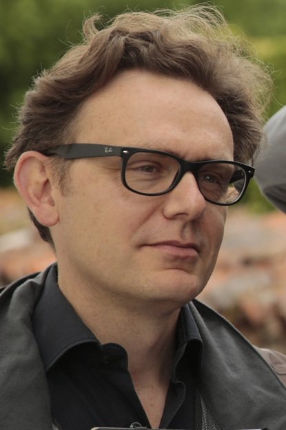 Gabriel Le Bomin backdrop