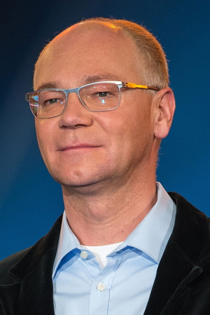 Martin Rassau backdrop