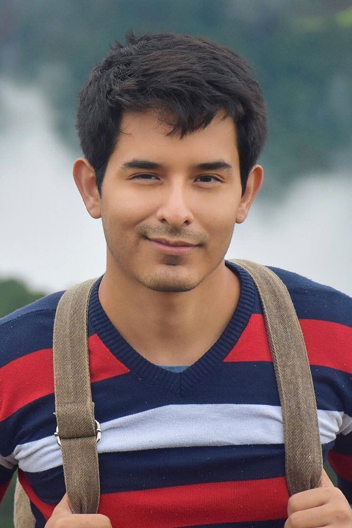 Sebastian Castro backdrop