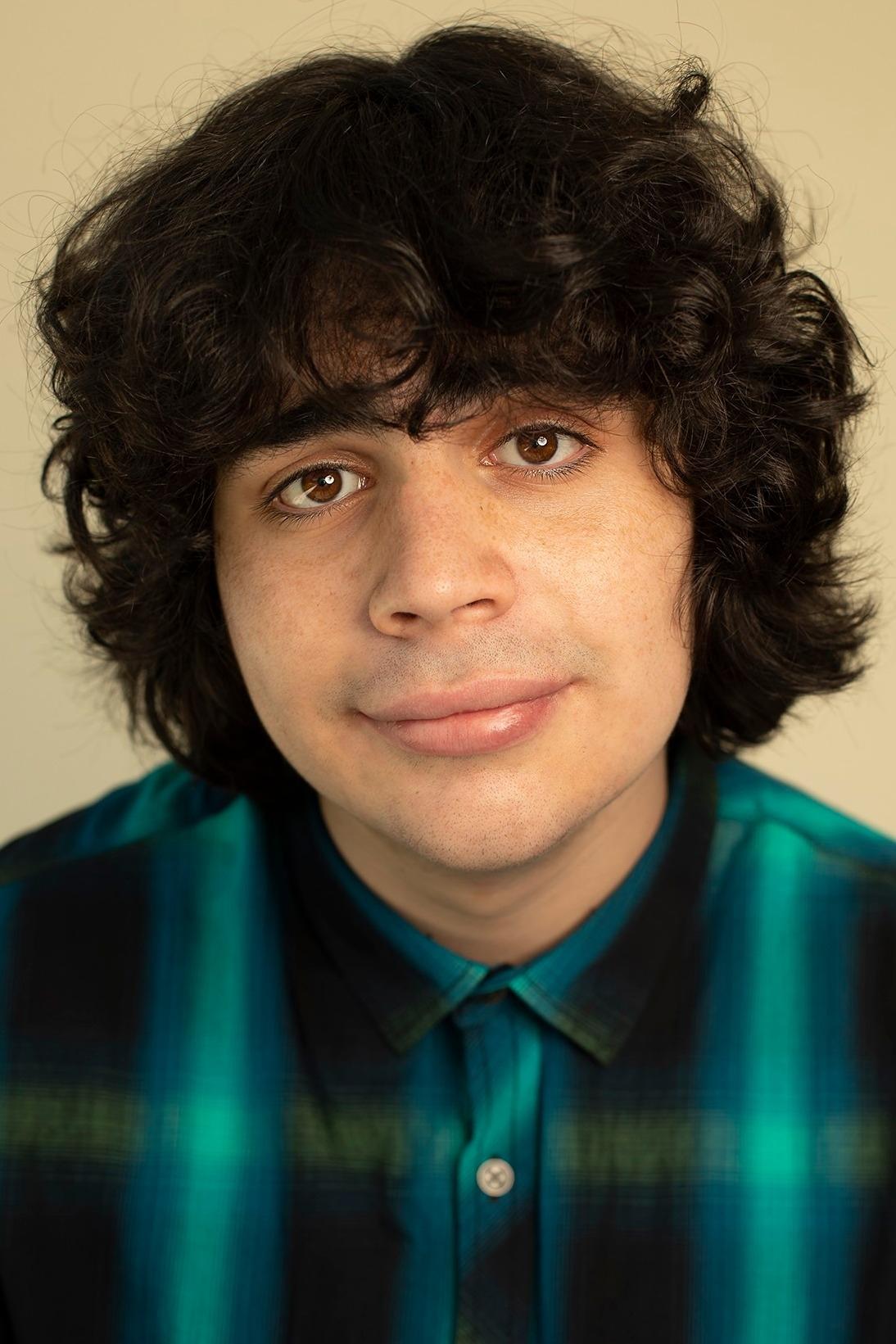 Cyrus Arnold backdrop