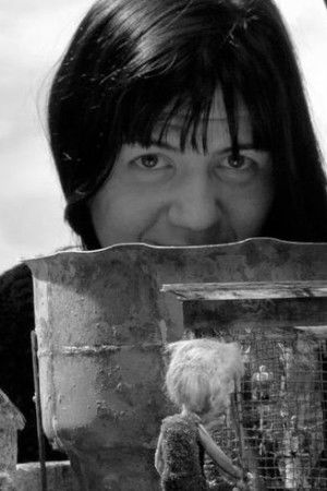 Anna Solanas backdrop