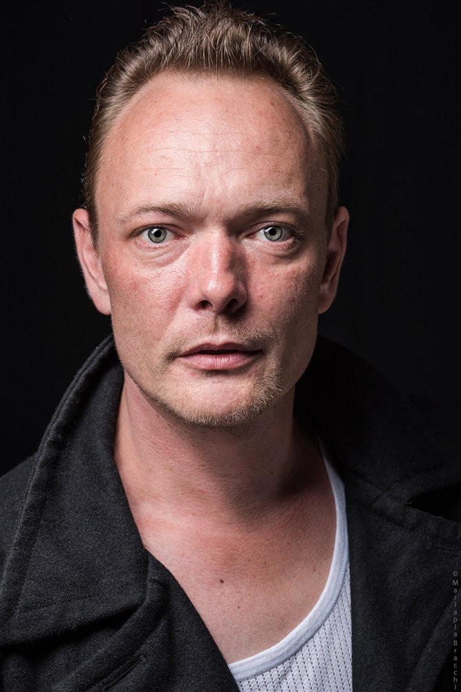 Maxime Bailleul backdrop