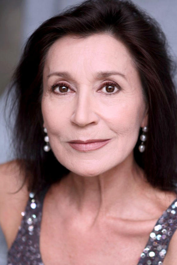 Isabelle Tanakil backdrop