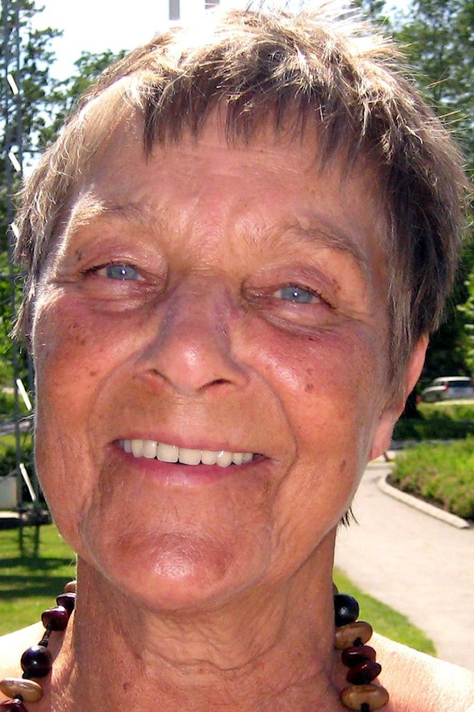 Maria Hörnelius backdrop