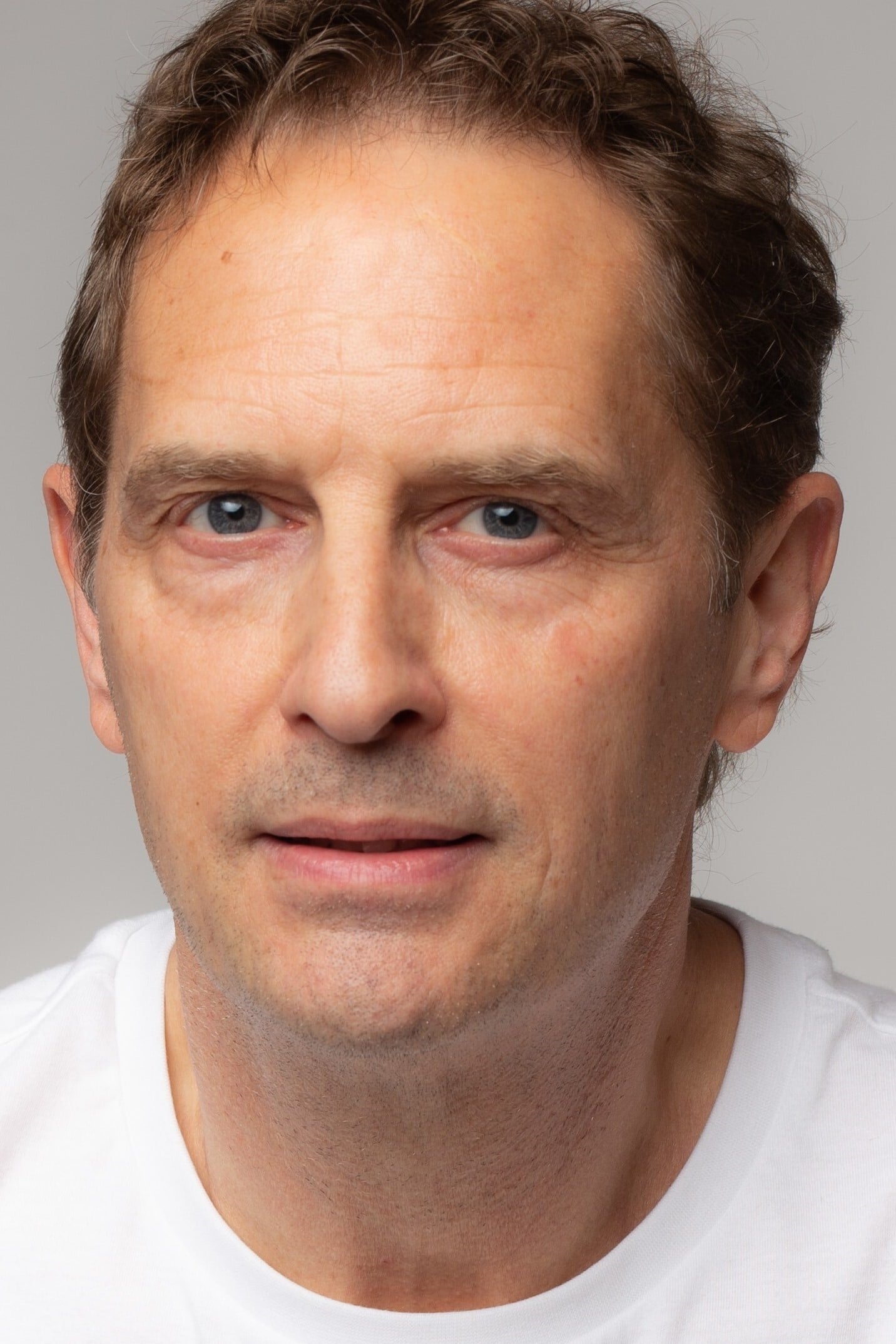 Ralph Lister backdrop