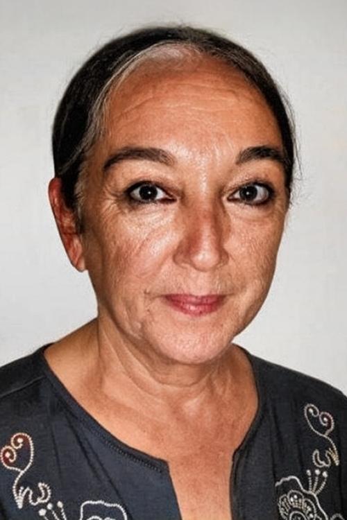 Tomris İncer backdrop