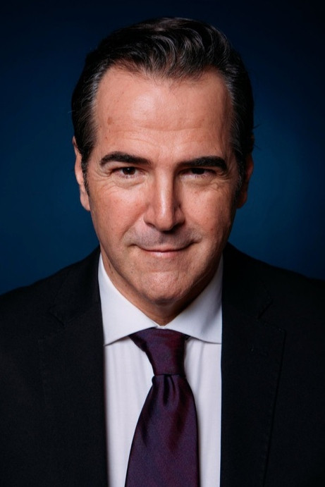 Stefano Alessandroni backdrop