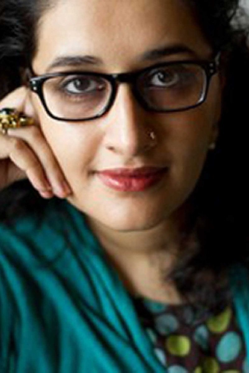 Kausar Munir backdrop