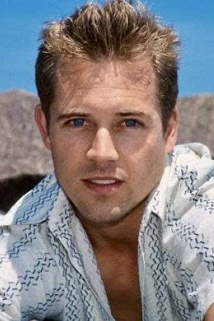 Ryan Browning backdrop