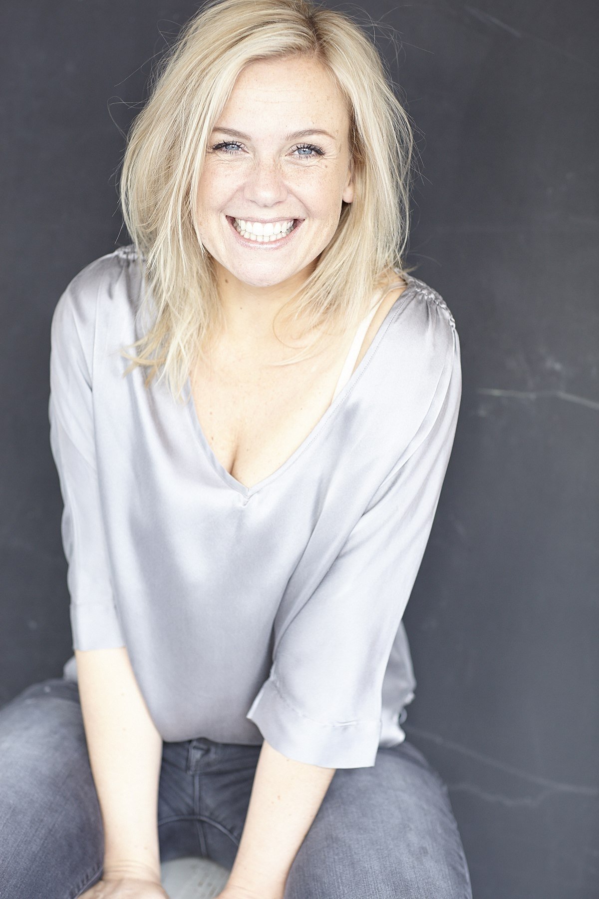 Jessica Villerius backdrop