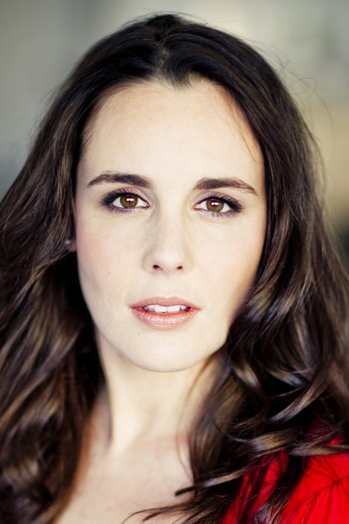 Valerie Cadieux backdrop