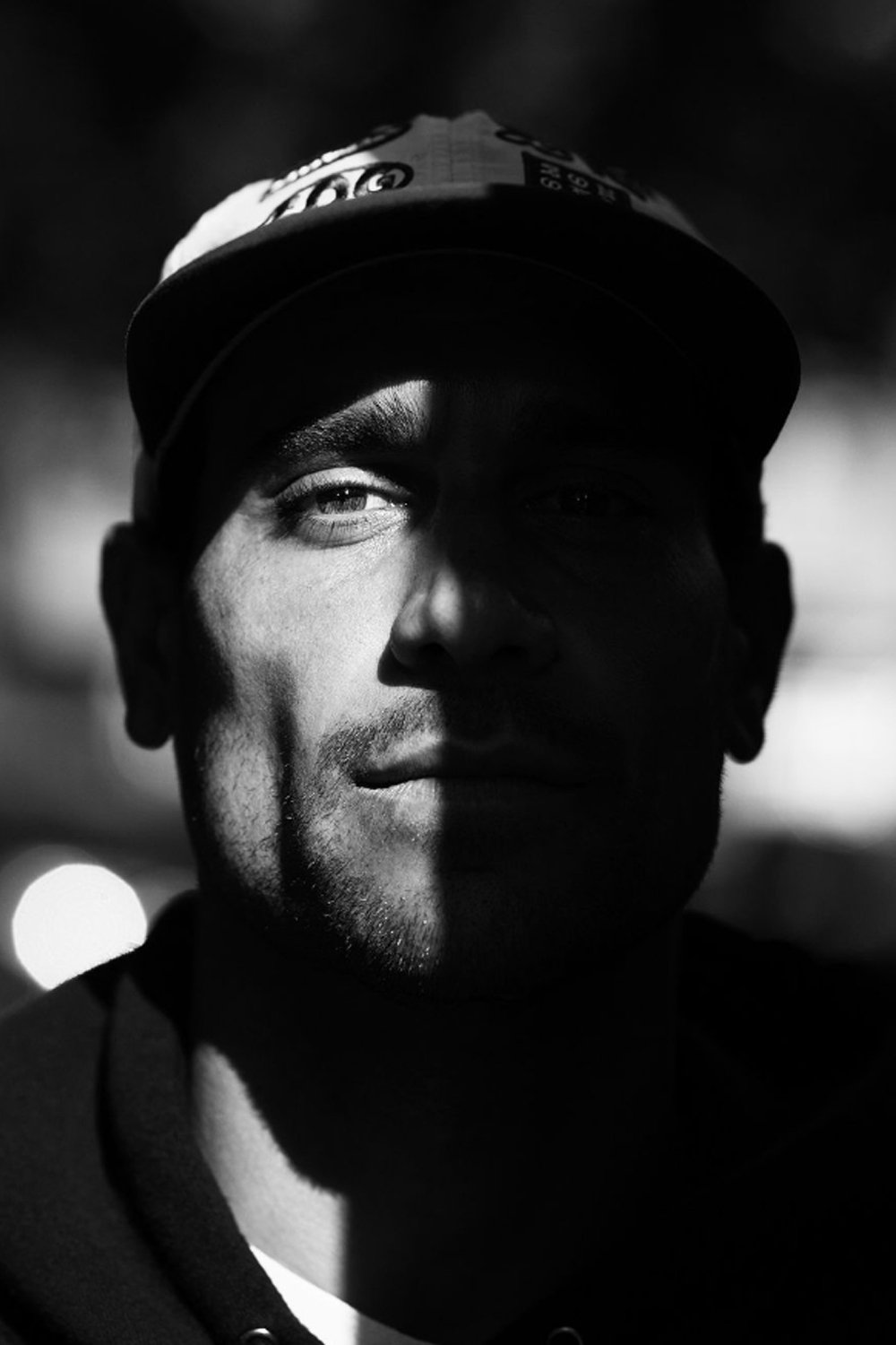 Tiago Lemos backdrop