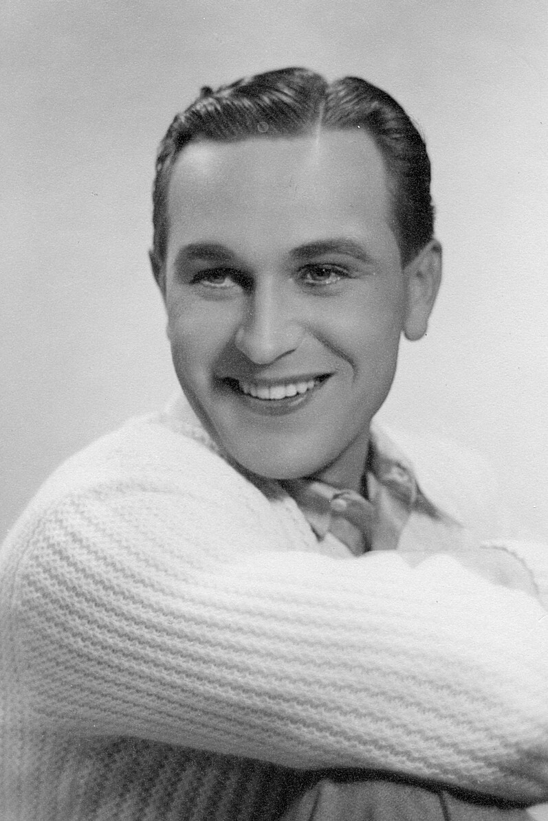 Olavi Reimas backdrop