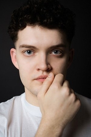 Alexander Gustavsson backdrop