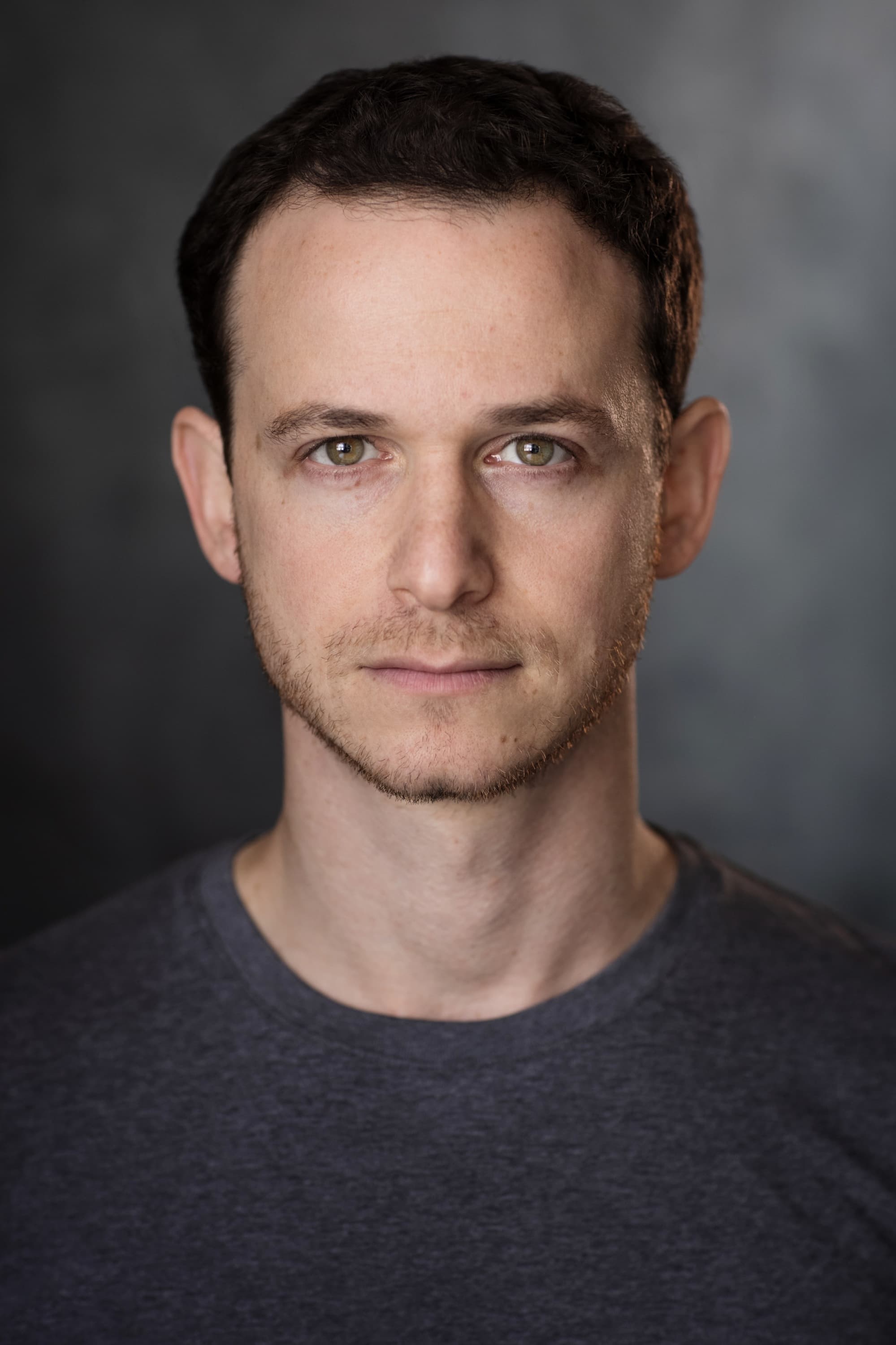 Aaron Vodovoz backdrop