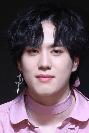 Kim Yu-gyeom backdrop