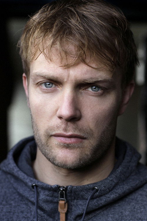 Chris Ellis-Stanton backdrop