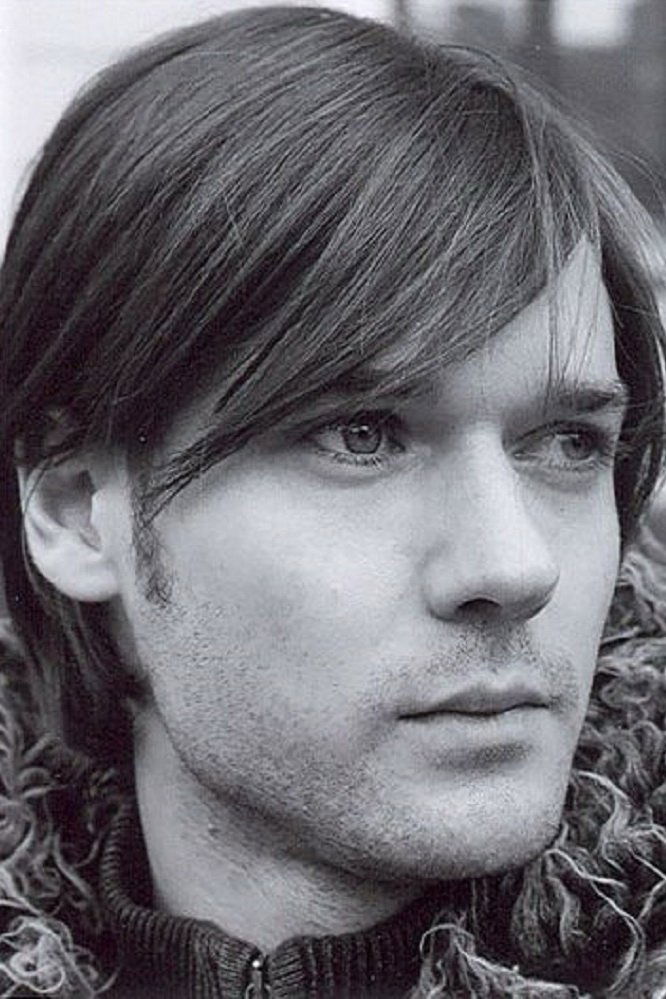 Mikhail Efimov backdrop