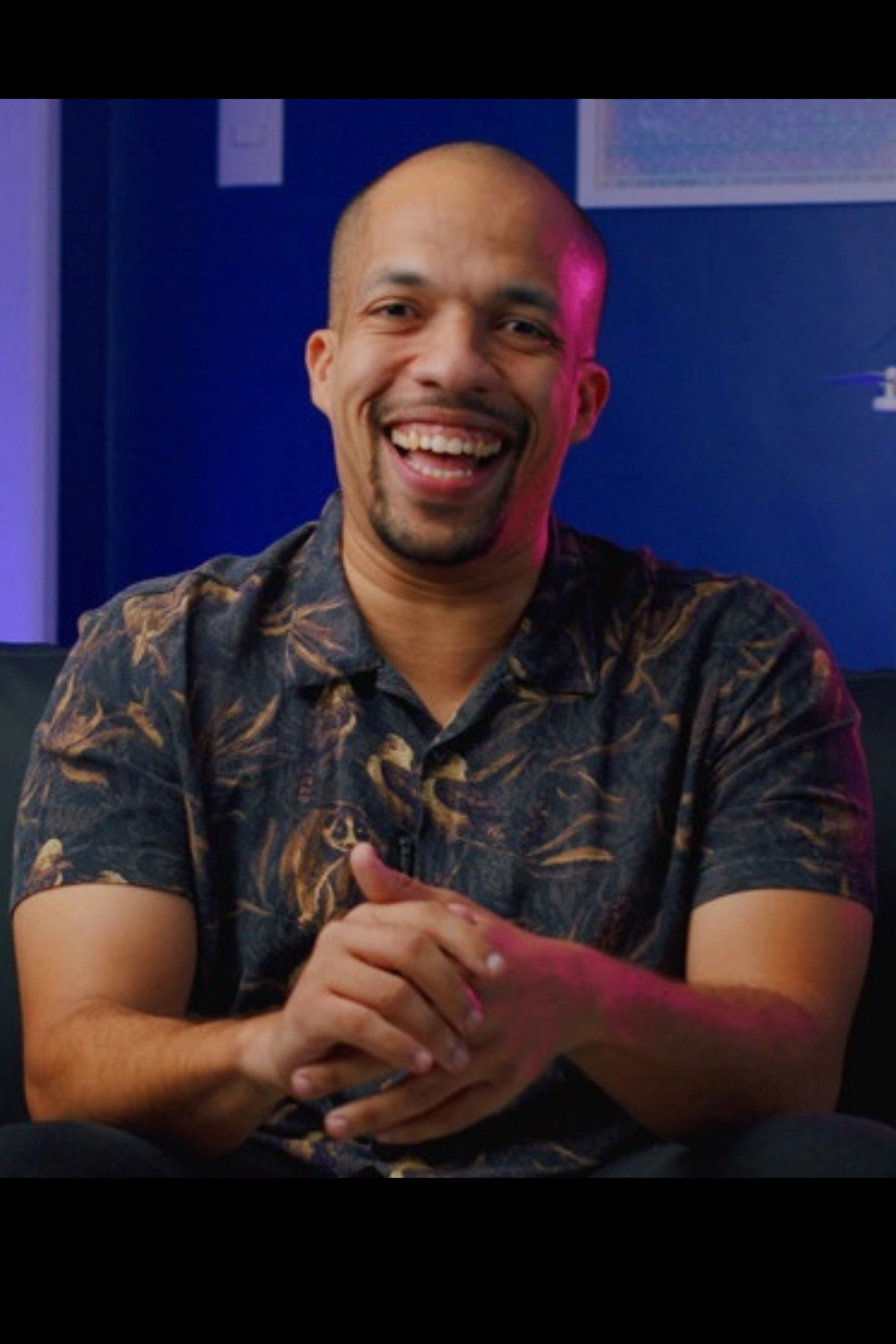 Gustavo Chagas backdrop