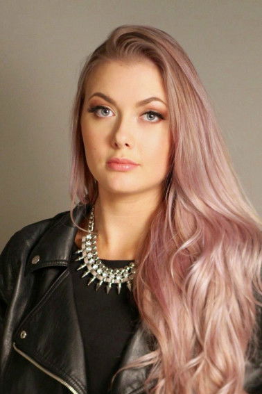 Cathrine Hoel Hansen backdrop