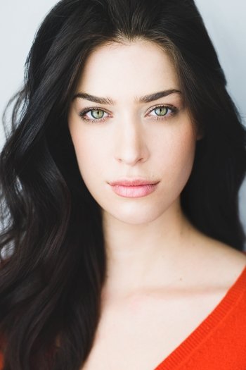 Bianca Rutigliano backdrop