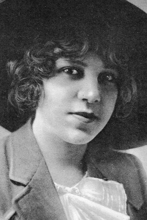 Lillian Christy backdrop