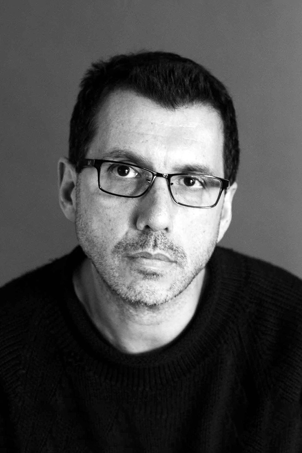 Alberto Fuguet backdrop