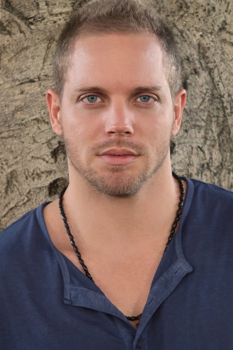 Troy Honeysett backdrop