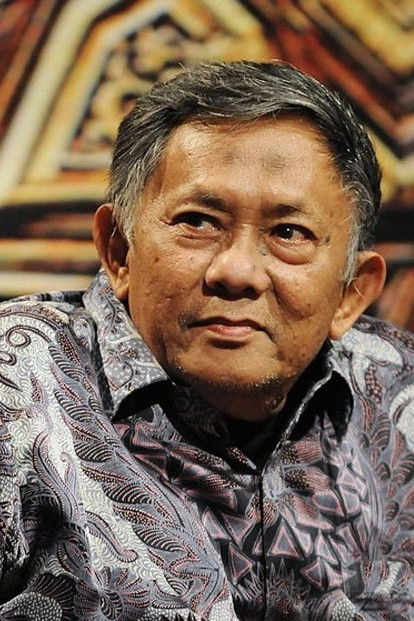 Chaerul Umam backdrop