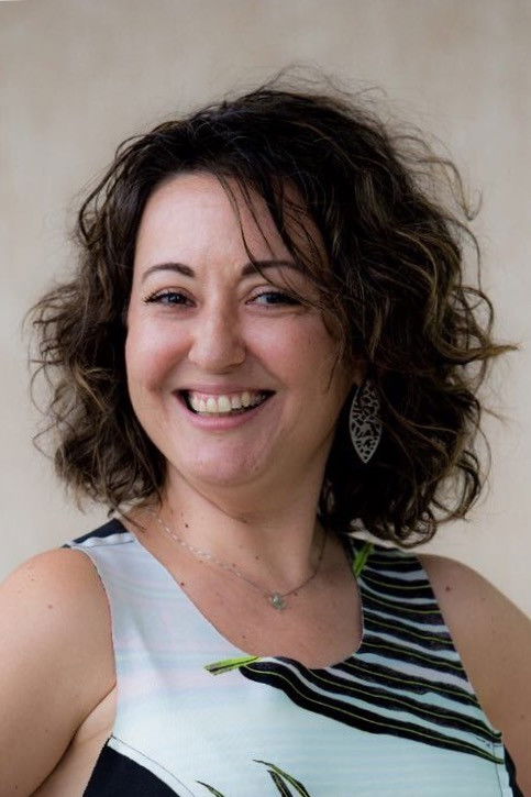 Adriana Lodi backdrop