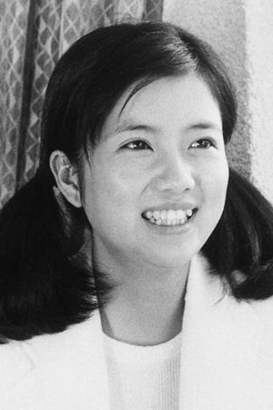 Kyoko Yoshizawa backdrop