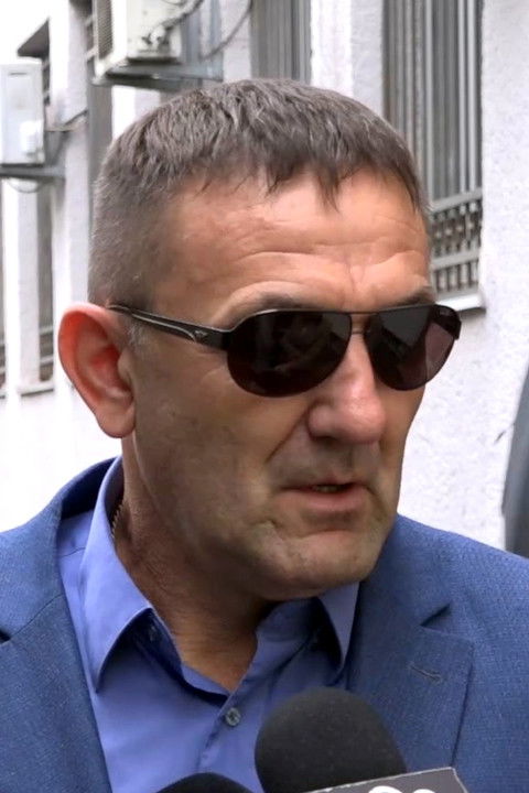 Radoje Jelić backdrop