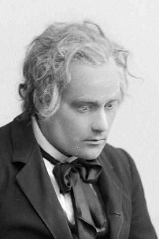 Eugen Nilsson backdrop