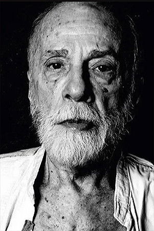 Renato Borghi backdrop