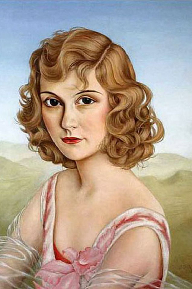 Alexandra Molino von Kluck backdrop