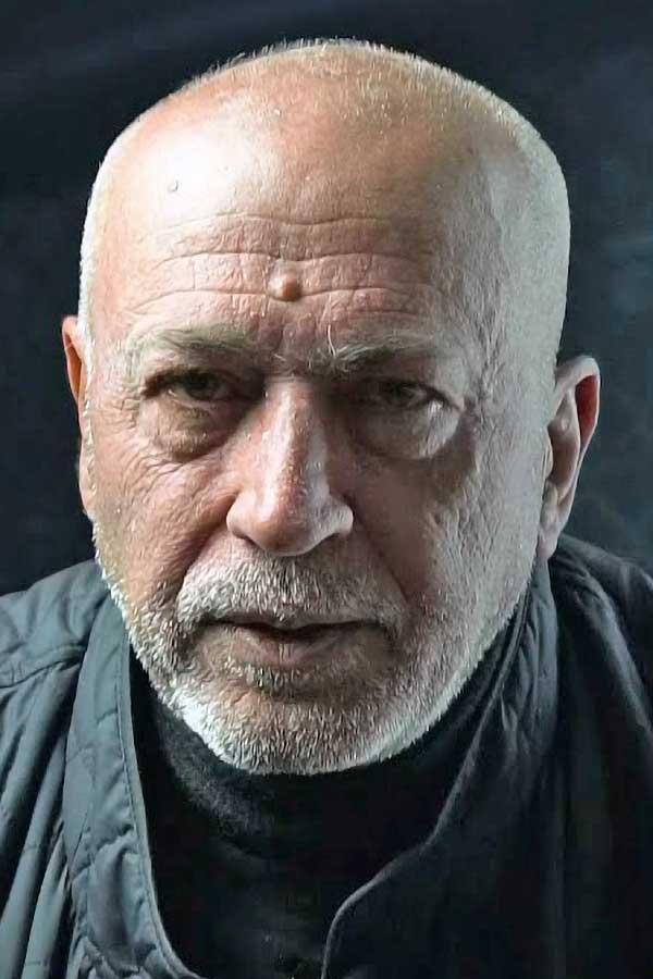 Maxim Genchev backdrop