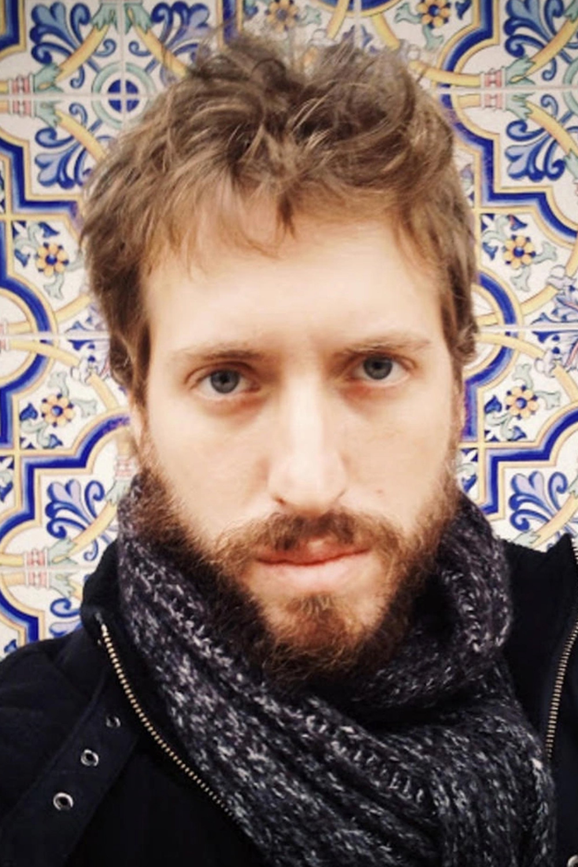 Santiago Gallelli backdrop